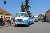 26.04.2014 - Milovice: autobusy Š 706 RTO Cabrio (3A3 4034) a Š 706 RO (8A9 2746) se vydávají na linku 432 © PhDr. Zbyněk Zlinský