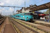 26.04.2014 - Lysá nad Labem: 451.025-1/451.026-9 odjíždí jako Os 9414 Milovice - Praha Masarykovo n. © PhDr. Zbyněk Zlinský