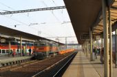 04.04.2014 - Ostrava-Svinov: poněkud nezvykle vyhlížející vlak AWT © Karel Furiš