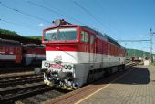 10.05.2014 - Zvolen: Rušeň z môjho vlaku odstupuje © Ondrej Krajňák