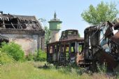 22.05.2014 - Budapešť: Motorový vůz M 130.323 není v dílnách jediný vrak © Pavel Stejskal