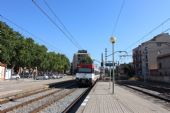11.06.2014 - Figueres: 447-168 od vlaku L'Hospitalet de Llobregat - Figueres opouští 1. kolej © PhDr. Zbyněk Zlinský