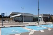 11.06.2014 - Figueres Vilafant: výpravní budova od parkoviště © PhDr. Zbyněk Zlinský