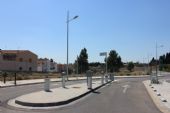 11.06.2014 - Figueres Vilafant: parkoviště je přístupné přes zpoplatněný automatizovaný vjezd a výjezd © PhDr. Zbyněk Zlinský