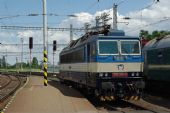 14.6.2014 - Bratislava hl. st.: 362 008-5 v pôvodnom nátere © Ondrej Krajňák