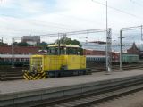 Turku: motorová posunovací lokomotiva jede pro vůz vlaku IC © Tomáš Kraus, 12.6.2014