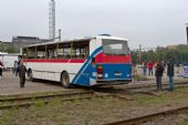 19.9.2014 - Žďár nad Sázavou: Autobus je připravován na simulovaný střet © Jiří Řechka