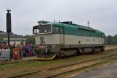 19.9.2014 - Žďár nad Sázavou: Lokomotiva se blíží k místu střetu © Jiří Řechka