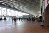 19.06.2014 - Barcelona-El Prat: odbavovací hala T2B, ohlédnutí © PhDr. Zbyněk Zlinský