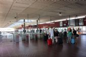 19.06.2014 - Barcelona, Aeroport: odbavovací hala © PhDr. Zbyněk Zlinský