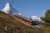 Vlak do Zermattu na pozadí s Matterhornem, 25.09.2014 © Pavel Stejskal