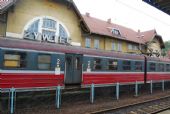 13.08.2014 - Żywiec: Kýbel čaká na svoj ďalší výkon ako osobný vlak do stanice Katowice © Lukáš Holeš