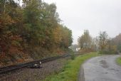 16.10.2014 - Nowa Ruda Słupiec: vlevo vlečka, vpravo trať směr Słupiec © Václav Vyskočil