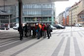 22.10.2014 - Wien: DI Vinzenz Friedel Kroner uvádí prohlídku Hauptbahnhof © PhDr. Zbyněk Zlinský