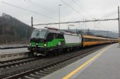 17.11.2014 - Ústí nad Orlicí: 91 80 6193.214-4 D-ELOC projíždí v čele 9 minut zpožděného IC 1005 ''RegioJet'' Praha hl.n. - Havířov © PhDr. Zbyněk Zlinský