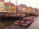 Kodaň: turistická loď opouští přístaviště v Nyhavnu © Tomáš Kraus, 27.10.2014