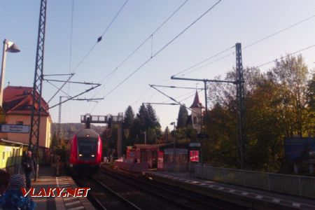 Kurort Rathen: přijíždí S-Bahn směr Drážďany © Tomáš Kraus, 28.10.2014