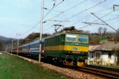 4.4.2001 - Ťahanovce: 163 248-8 s IC 421 Excelsior © Ondrej Krajňák