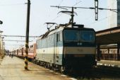 11.7.2001 - Košice: 362 003-6 na čele rýchlika R 604 Dargov © Ondrej Krajňák