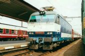 20.8.2001 - Košice: 350 003-0 na čele vlaku IC 501 Tatran © Ondrej Krajňák