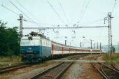 21.8.2001 - Košice: 350 006-3 na čele vlaku IC 501 Tatran © Ondrej Krajňák