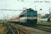 21.8.2001 - Košice: 362 009-3 na čele vlaku R 606 Liptov © Ondrej Krajňák