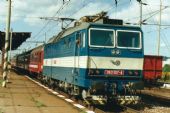 3.9.2001 - Barca: 363 107-4 na čele vlaku OS 7203 do Miškolca © Ondrej Krajňák