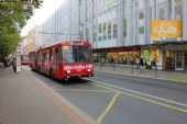 25.11.2014 - Ústí na Labem: trolejbus 15Tr08/6 č. 542 linky 52 opouští zastávku Revoluční © PhDr. Zbyněk Zlinský