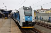 25.11.2014 - Ústí na Labem hl.n.: 440.006-5/441.006-4 odjíždí jako Os 6815 Most - Děčín © PhDr. Zbyněk Zlinský