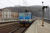 25.11.2014 - Ústí na Labem hl.n.: 371.001-9 přiváží EC 173 ''Vindobona'' Hamburg-Altona - Villach Hbf © PhDr. Zbyněk Zlinský