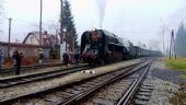 Turzovka - 06.12.2014: 475.196, prvý vlak v stanici © Ľuboš Chmatil