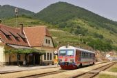 30.5.2008 - Spitz a.d. Donau: Nedávná historie. Motorový vůz 5047.059-0 coby pravidelný osobní vlak R 6131 do Krems a.d. Donau