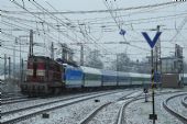 742.058 v čele R 874 projíždí okolo DKV Česká Třebová; 2.12.2014 © Pavel Stejskal