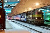 742.314 na EC 274 připravená k odjezdu v Č. Třebové; 2.12.2014 © Pavel Stejskal