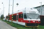 11.7.2001 - Poprad: 425 952-9 © Ondrej Krajňák