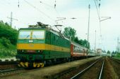 7.7.2001 - Štrba: 163 124-1 na čele vlaku R 420 © Ondrej Krajňák