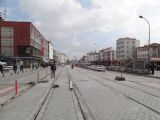 Konya, na hlavní třídě Mevlâna Cd. probíhá výstavba tramvajové tratě, 30.10.2014 © Jiří Mazal