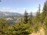 9.4. 2011 - Semmering: pohľad do Adlitzgrabenu, vľavo Rax, vpravo Schneeberg, © Juraj Földes