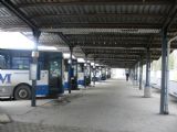 17.02.2015 - Jihlava, autobusové nádraží: stanoviště autobusů © Luděk Šimek