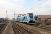 21.02.2015 - Opatovice n.L.-Pohřebačka: 440.010-7 + 442.010-5 + 441.010-6 odjíždí jako Os 6235 Hradec Králové hl.n. - Pardubice hl.n. © PhDr. Zbyněk Zlinský