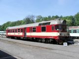 21.05.2005 - Trutnov hl.n.: 854.205-2 jako Os 5704 do Chlumce nad Cidlinou © PhDr. Zbyněk Zlinský