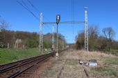 21.04.2015 - Choceň: trať 020 směr Újezd u Chocně (Borohrádek, Týniště nad Orlicí), vpravo zjevně nepoužívaná výtažná kolej 8g © PhDr. Zbyněk Zlinský