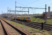 21.04.2015 - Choceň: souprava 814.041-0/914.041-9 + 814.050-1/914.050-0 odjíždí jako Os 15014 Choceň - Litomyšl © PhDr. Zbyněk Zlinský