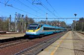 21.04.2015 - Choceň: 680.007 projíždí jako SC 508 ''Pendolino'' Ostrava hl.n. - Praha hl.n. © PhDr. Zbyněk Zlinský