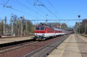 21.04.2015 - Choceň: 361.102-7 projíždí v čele EC 124 ''Bečva'' Žilina - Praha hl.n. © PhDr. Zbyněk Zlinský