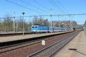 21.04.2015 - Choceň: souprava 163.025-0/80-30 017-5 přijíždí jako Os 5010 Česká Třebová - Kolín © PhDr. Zbyněk Zlinský