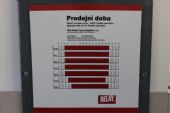 16.05.2015 - Týniště n.O.: odbavovací hala, prodejní doba prodejny Relay © PhDr. Zbyněk Zlinský