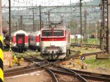 757.003.čaká na ďalšiu prácu - 1.5.2015, Košice © Marek L.Guspan