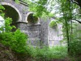 27.5.2015 - Hetzdorfský viadukt, pohled z pěšiny na západní předností © Marek Vojáček