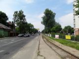 Piaseczno, trať vede zpočátku podél silnice, 7.6.2015 © Jiří Mazal